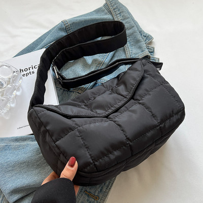 Γυναικείες μοδάτες καπιτονέ τσάντες 2023 Φθινόπωρο Χειμώνας Νέες χιαστί τσάντες για κορίτσια Casual tote Γυναικεία τσάντα ώμου με βαμβακερή επένδυση