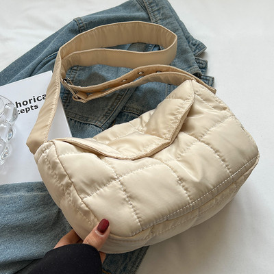 Γυναικείες μοδάτες καπιτονέ τσάντες 2023 Φθινόπωρο Χειμώνας Νέες χιαστί τσάντες για κορίτσια Casual tote Γυναικεία τσάντα ώμου με βαμβακερή επένδυση