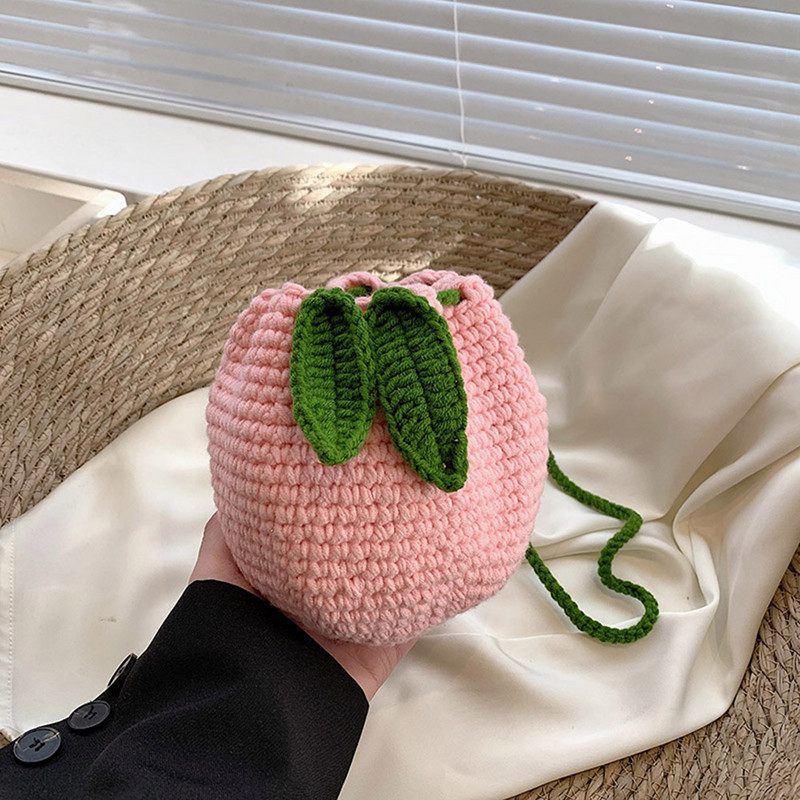 Ženska ručno rađena pletena torba preko ramena Mini slatka ženska torba na rame u obliku ružičaste breskve Lagana za nošenje Lagana za torbu za kupovinu
