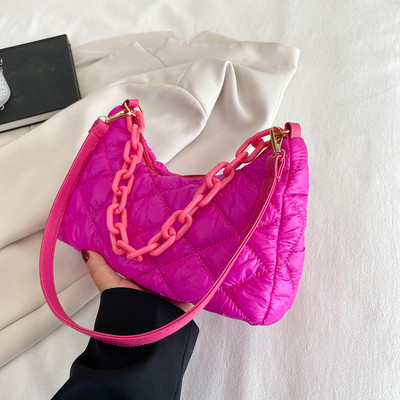 Modne prošivene ženske torbe na rame Mali lanci Torbe s ručkom na vrhu Ručne torbice s podstavljenim pamukom Ženske torbe ispod pazuha Jednobojne torbe