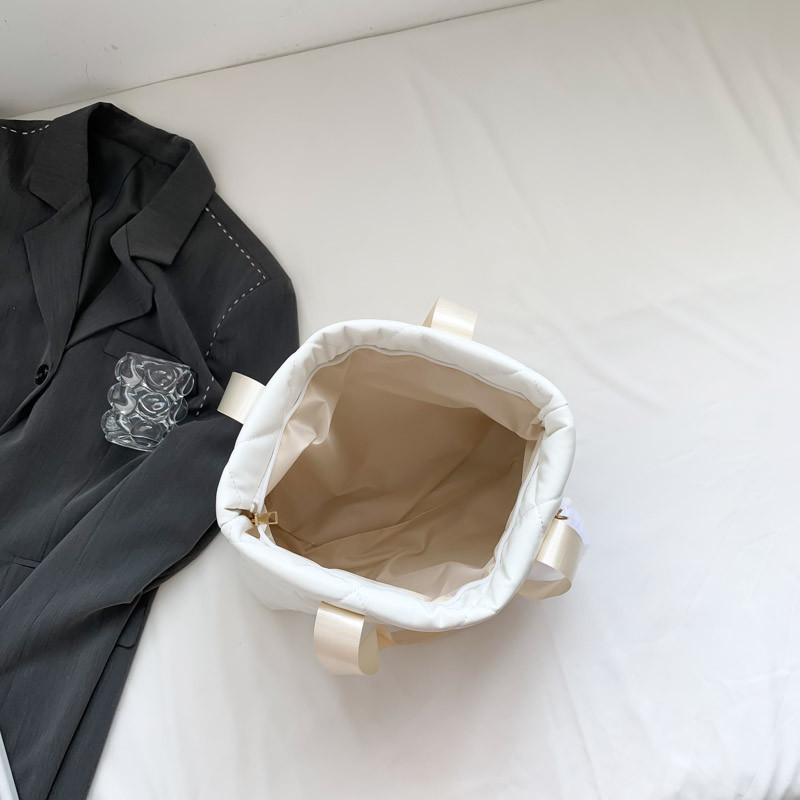 Τσάντες Causal Tote για Γυναικείες Καπιτονέ τσάντες Τσάντες ώμου με επένδυση Cloud Αδιάβροχες νάιλον τσάντες επάνω λαβής Γυναικείες τσάντες αγορών