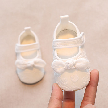 BeQeuewll Обувки за бебета и момичета Нехлъзгащи се меки подметки с дантелени панделки Обувки за малки деца First Walker Пролет Есен Обувки на принцеса