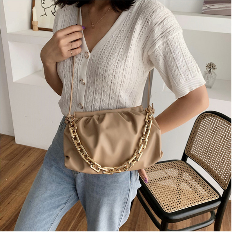 Ολογραφική τσάντα Geestock για τσάντες ώμου με χοντρή αλυσίδα PU Δερμάτινο μονόχρωμο καλοκαιρινό χιαστί Τσάντα πολυτελείας συμπλέκτες Γυναικεία τσάντα