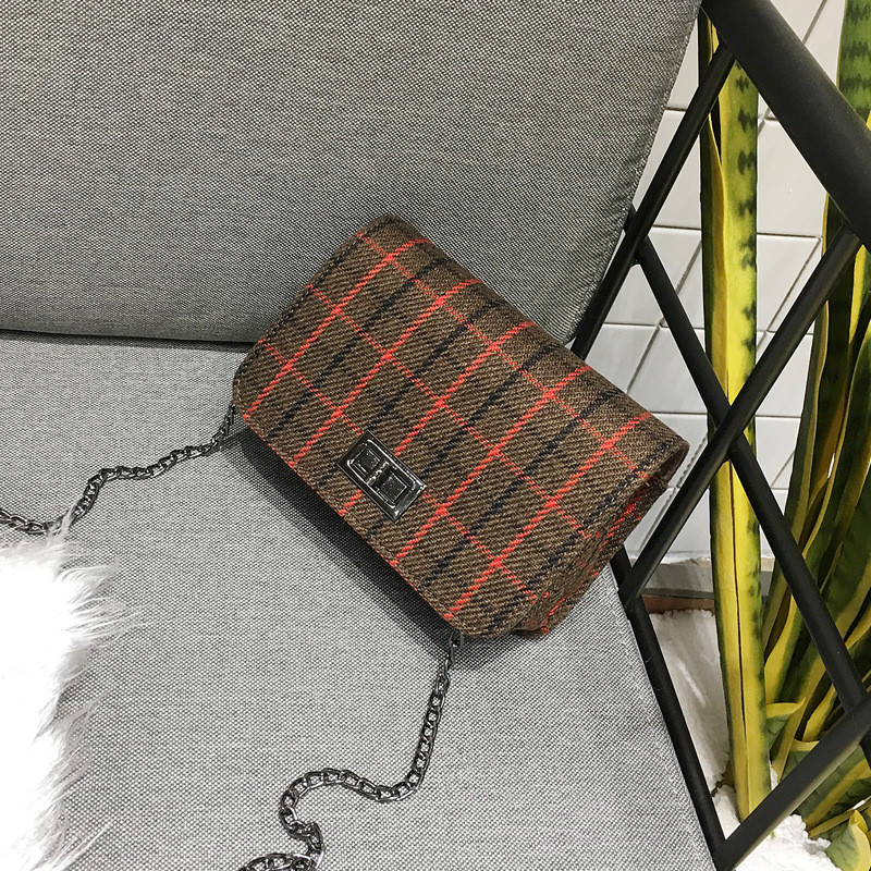 Γυναικεία τσάντα Geestock 2020 Nylon καρό τσάντες χιαστί Fashion Shoulder Messenger Τσάντα ζώνης για κορίτσια Γυναικεία