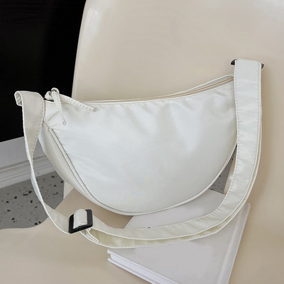 Geantă de umăr Hobos simplă din nailon pentru femei, de culoare solidă, pentru femei, portabilă, cu semiluna, cu design nou, genți de mână pentru fete.