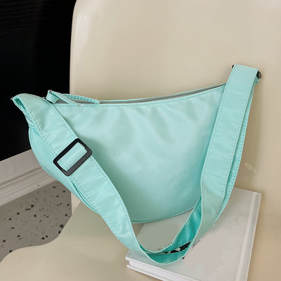 Geantă de umăr Hobos simplă din nailon pentru femei, de culoare solidă, pentru femei, portabilă, cu semiluna, cu design nou, genți de mână pentru fete.