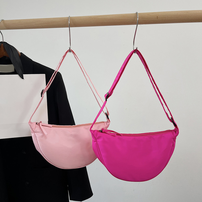 Geantă de umăr Hobos simplă din nailon pentru femei, de culoare solidă, pentru femei, portabilă, cu semiluna, cu design nou, genți de mână pentru fete.