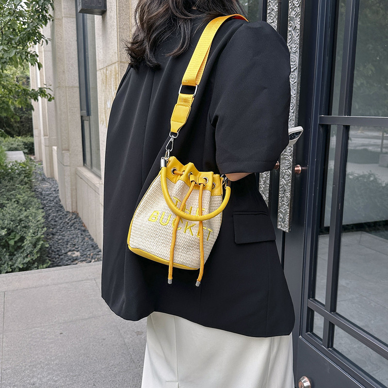 Geanta de găleată pentru femei Geantă de mână cu șnur Tote Geantă Crossbody țesătă cu paie Geantă Boho din ratan Geanta de vară Hobo Messenger