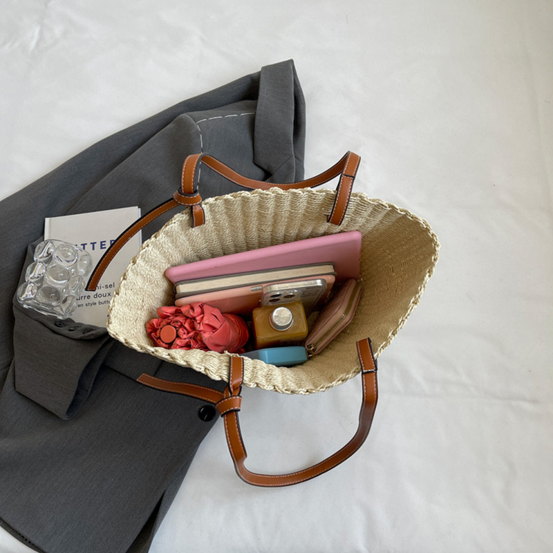 Τσάντες αγορών Totes Μεγάλης χωρητικότητας Πολυτελής τσάντα ώμου σχεδιαστή από ρατάν για γυναίκες Χειροποίητες ψάθινες τσάντες καλοκαιρινή τσάντα ταξιδιού