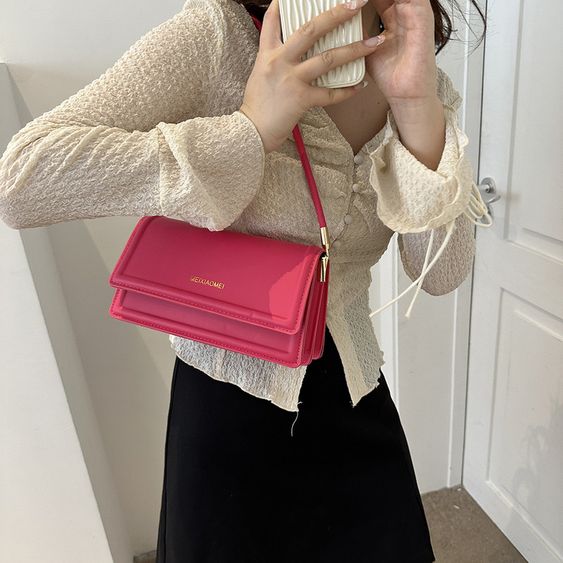 Geantă de umăr pentru femei Geantă de umăr din compozit de culoare solidă Cataramă de aspirație Capacitate mare Durabilă Rezistent la zgârieturi Doamnă Agrement zilnic