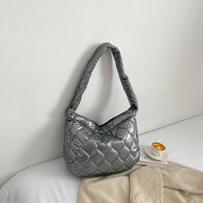 Φθινοπωρινές χειμερινές τσάντες αγγελιοφόρων μεγάλης χωρητικότητας Καπιτονέ τσάντα commute δικτυωτό μοτίβο Soft Casual Portable για κορίτσια Ψώνια