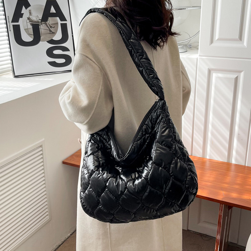 Φθινοπωρινές χειμερινές τσάντες αγγελιοφόρων μεγάλης χωρητικότητας Καπιτονέ τσάντα commute δικτυωτό μοτίβο Soft Casual Portable για κορίτσια Ψώνια