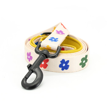 Collarlogo Регулируем нашийник за домашни кучета Издръжлив мек сладък креативен цветен дизайн на цветя Каишка Неопренов колан Дозатор за торбичка за изпражнения