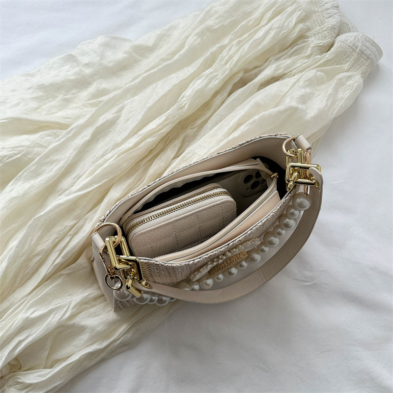 Pearl Naiste kott Retro Luxury Designer Käekott Õlgest Crossbody Kotid Moodne kandekott naistele 2023 Trend Õlakott rahakotid