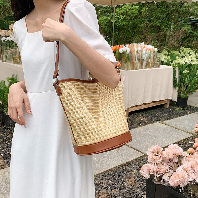 Geantă de umăr din paie de vară pentru femei, din ratan, geantă găleată țesătă Boho, genți de mână pentru femei, de marcă, pentru cumpărături, poșetă 2023
