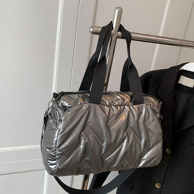 Γυναικεία φουσκωτή τσάντα χιαστί Τσάντα τσάντα με μαλακή επένδυση Μεγάλης χωρητικότητας Ρυθμιζόμενη με ιμάντα, Ελαφρύ τσαντάκι αγορών