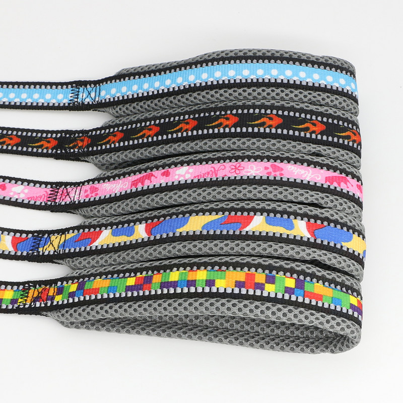 Ανακλαστικό κολάρο σκύλου με ρυθμιζόμενο εμπριμέ πλέγμα νάιλον ανθεκτικό κολάρο σκύλου για μικρά μεσαία μεγάλα κατοικίδια Σετ λουριά κολάρων