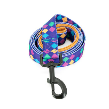 Collarlogo Регулируем нашийник за домашни кучета Издръжлива мека креативна неонова светлина Дизайн каишка Неопренов подплатен колан Дозатор за торбичка за изпражнения