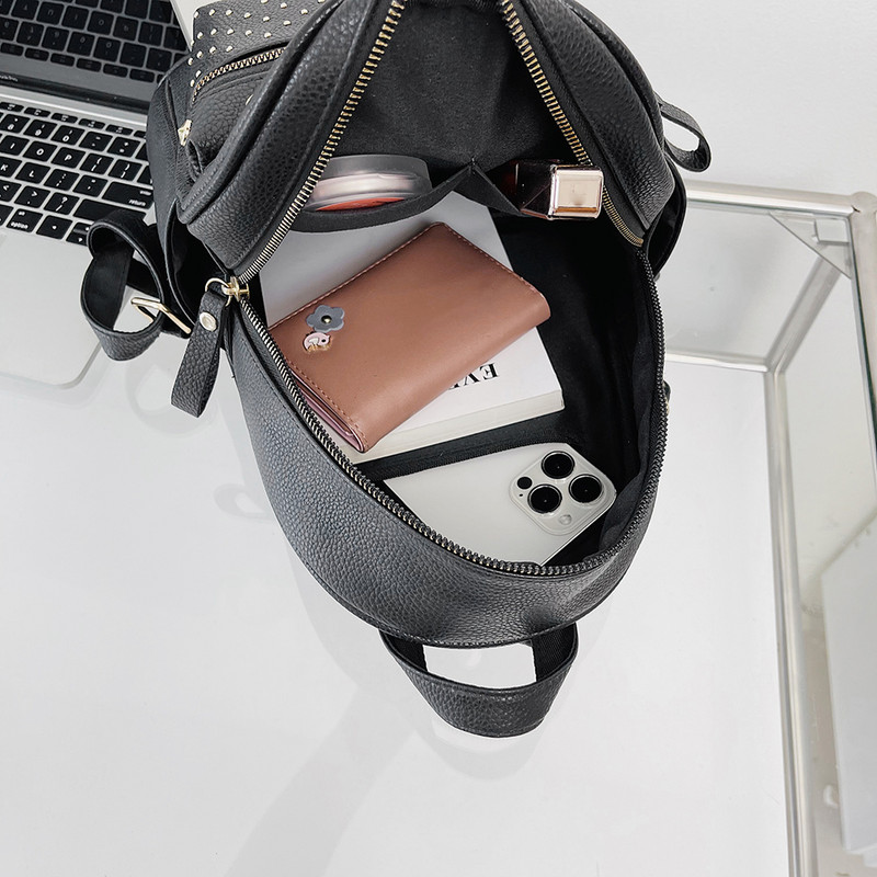 Νέα μεγάλης χωρητικότητας Lady Rivet Metal Bud PU Δερμάτινα σακίδια Αναψυχής Σχολικά Σακίδια Ώμου Τσάντα Messenger για κορίτσια Ταξίδια