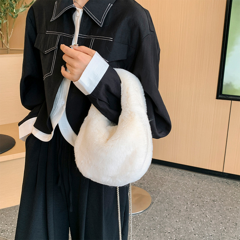 Γυναικεία τσάντα μόδας χειμωνιάτικης ψεύτικη γούνα Λούτρινη μονόχρωμη αλυσίδα τσάντα χιαστί Απαλή, κομψή, μικρή τσάντα σχεδιαστή τσάντα ώμου
