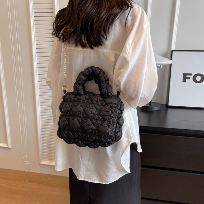 2023 Νέες γυναικείες τσάντες totes Τσάντα σύννεφο πλισέ τσάντα μασχάλης για κορίτσι Τσάντες ώμου χιαστί Γυναικείες μικρές τσάντες τσάντα με καπιτονέ Cloud bag