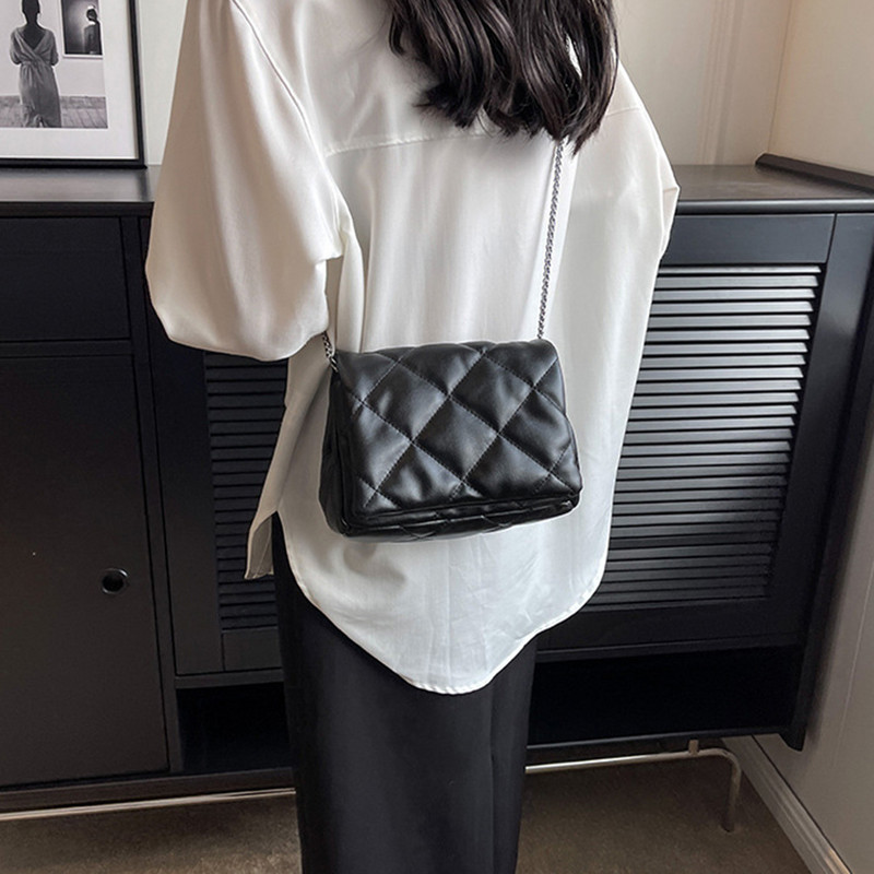 Retiazková kabelka cez rameno s prackou, crossbody tote taška, dámska polstrovaná kožená kabelka, vintage veľká kapacita pre nakupujúcich