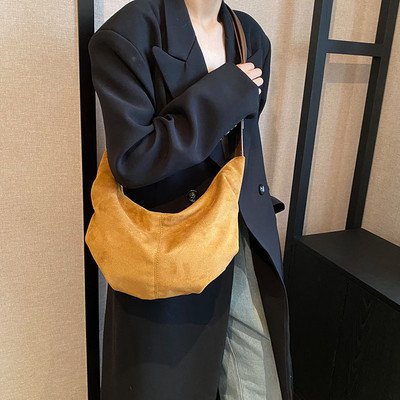 Γυναικεία τσάντα ώμου Dumpling Fashion Τσάντες χιαστί Κοτλέ Lazy Wind Student School Leisure Winter Handbag Simple Clutch