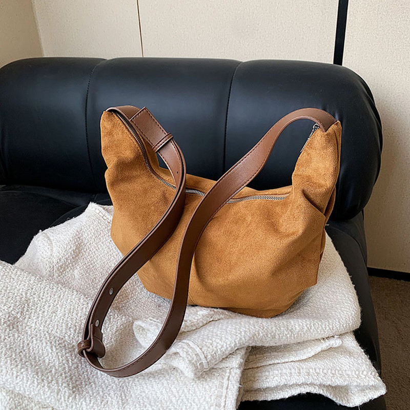 Γυναικεία τσάντα ώμου Dumpling Fashion Τσάντες χιαστί Κοτλέ Lazy Wind Student School Leisure Winter Handbag Simple Clutch