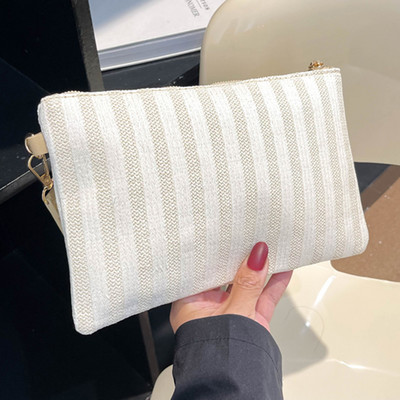 Πολύχρωμη υφαντή ψάθινη τσάντα Γυναικεία τσάντα με συμπλέκτη, καλοκαιρινή τσάντα παραλίας Vintage χειροποίητη τσάντα κινητού Γυναικείο πορτοφόλι