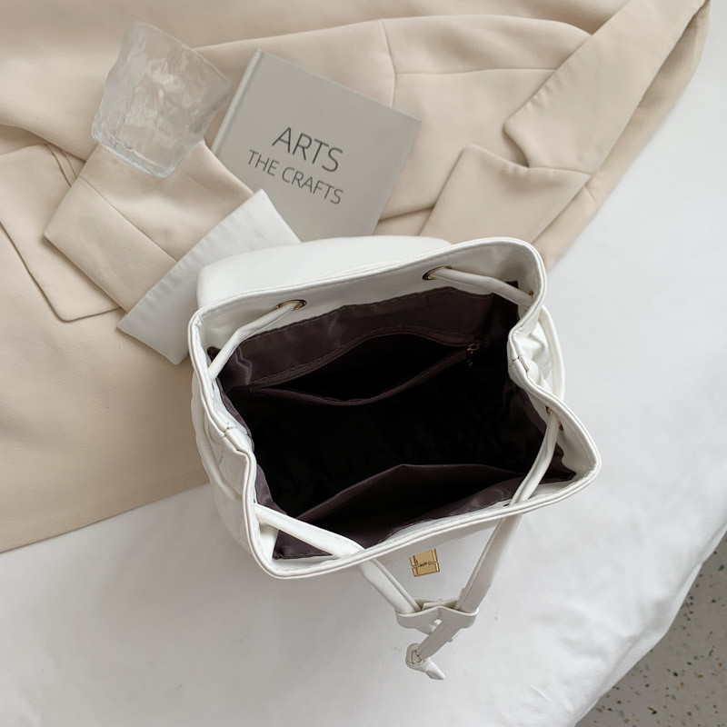 Rucsacuri de marcă de lux pentru femei pentru adolescenți Genți de școală pentru fete Rucsac cu zăbrele de culoare solidă pentru femei Sac A Dos cu lanț Rucsac de călătorie