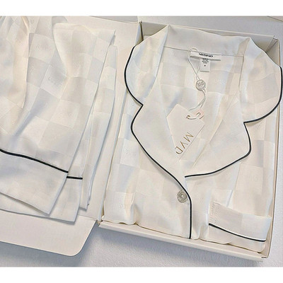 Υψηλής ποιότητας ελαφριές, πολυτελείς, μεταξωτές πιτζάμες γυναικείες πιτζάμες με μακρυμάνικο σπίτι σε στυλ για άνοιξη και φθινόπωρο Νυχτικά Πυτζάμες