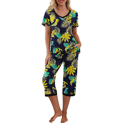 Naiste suvine pidžaamakomplekt lühikeste varrukatega V-kaelusega T-särk + Capri püksid magamisriided kodurõivad kontrastvärvi/lilledega/leopardi salongiülikonnad