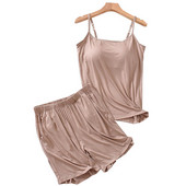 2023. aasta suve naiste ühevärviline vaba suur pehme majapidamispidžaama komplekt Mugav Mudel Sling + lühikesed püksid 2 tk Rinnapadjaga magamisriided