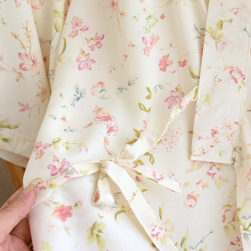 Japonské kimono s krátkym rukávom, letné dámske pyžamo, oblekové viskózové pyžamo s kvetinovou potlačou pre domáce služby