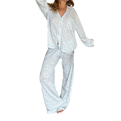 Set de pijamale cu imprimeu floral pentru femei, cu top cu mâneci scurte și pantaloni capri - îmbrăcăminte confortabilă pentru o seară relaxantă