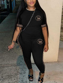 LW Plus Size Two Piece Σετ Letter Print Skinny Παντελόνι Σετ καλοκαιρινό κοντομάνικο Γυναικεία ρούχα Μόδα Streetwear 2τμχ Αθλητικές φόρμες