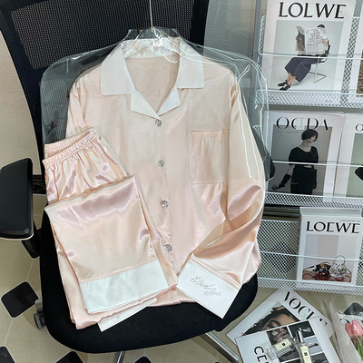 Pižamos Moteriška šilkinė pižama ilgomis rankovėmis pižamos pižamos kostiumas su gėlėmis margintas Aukštos kokybės ledinis šilkas gali būti dėvimas lauke namuose Pižama