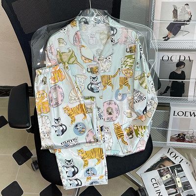 Pižamos Moteriška šilkinė pižama ilgomis rankovėmis pižamos pižamos kostiumas su gėlėmis margintas Aukštos kokybės ledinis šilkas gali būti dėvimas lauke namuose Pižama