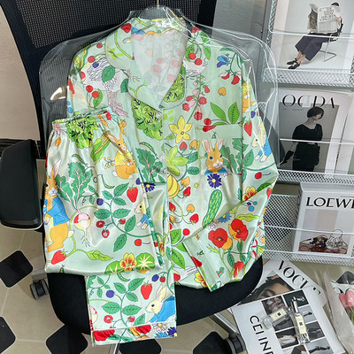 Pižamos Moteriška šilkinė pižama ilgomis rankovėmis pižamos pižamos kostiumas su gėlėmis margintas Aukštos kokybės ledinis šilkas gali būti dėvimas lauke namuose Pižama