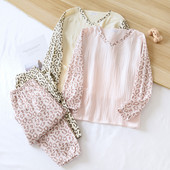 Νέα γυναικεία ανοιξιάτικη και φθινοπωρινή 100% βαμβακερή κρεπ πιτζάμες μακρυμάνικο παντελόνι σετ σέξι σπιτικού σετ λεοπάρ με λαιμόκοψη σε V λαιμόκοψη