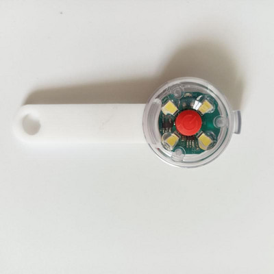 IPX7 Αδιάβροχο LED κολάρο γάτας για σκύλους κατοικίδιων ζώων Νυχτερινό κρεμαστό μενταγιόν ασφαλείας Φωτεινό φως που αναβοσβήνει με φως για αξεσουάρ για σκύλους γάτες