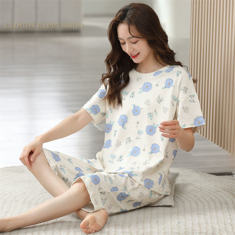 Suvised kaheosalised komplektid Kootud Värske lillemustriga Elegantne Öörõivad Naiste pidžaamakomplektid Pidžaamad Naiste magamisriided Pidžaamad Mood