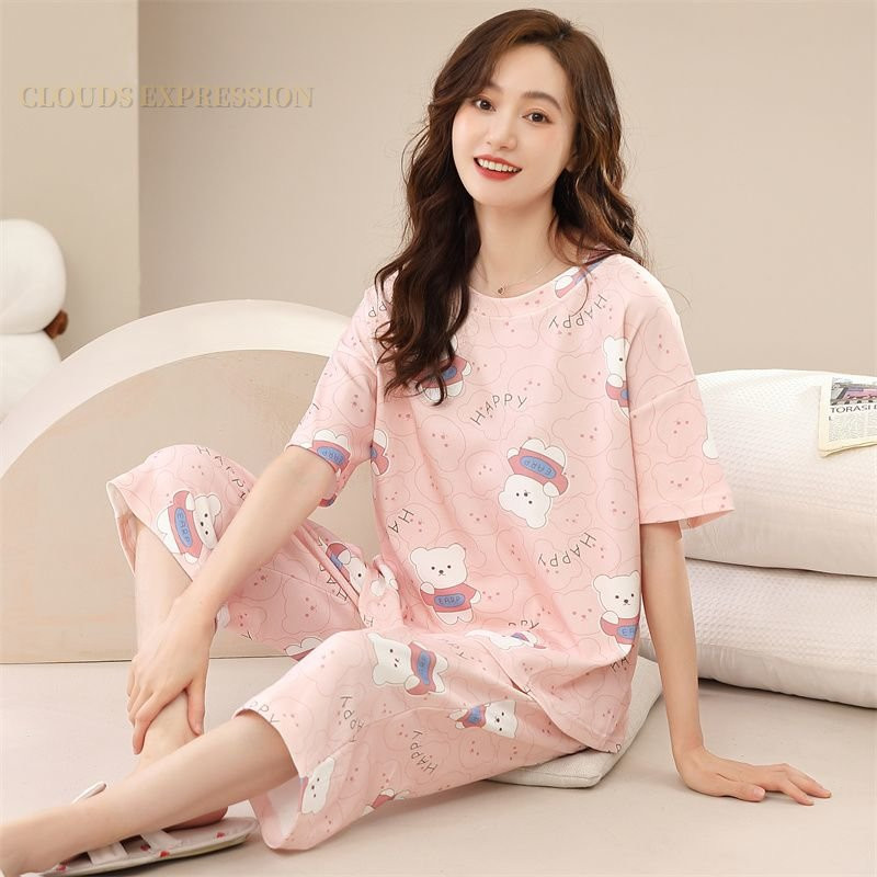 Suvised kaheosalised komplektid Kootud Värske lillemustriga Elegantne Öörõivad Naiste pidžaamakomplektid Pidžaamad Naiste magamisriided Pidžaamad Mood