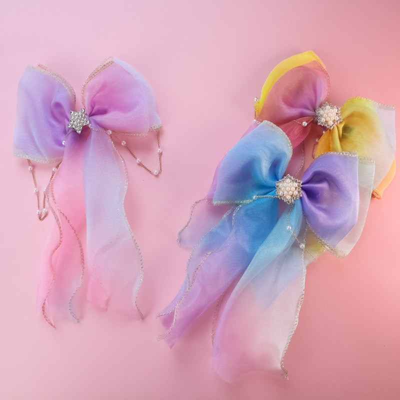 Lemmikloomatarvikud Lemmiklooma kaelarihmad Kassi koerte tikitud pits rinnatükk, vibu kaunistused Ääristega kaelarihm Lemmikloomatarbed kasside riietamise tööriist