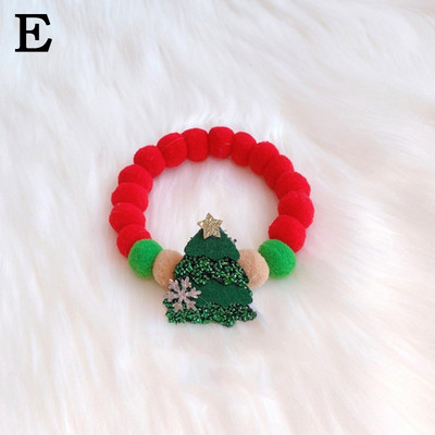 Παπιγιόν Χριστουγεννιάτικο θέμα με χριστουγεννιάτικο κολιέ χριστουγεννιάτικο δέντρο με παπιγιόν, σκυλιά και γάτες, αξεσουάρ περιποίησης για σκύλους