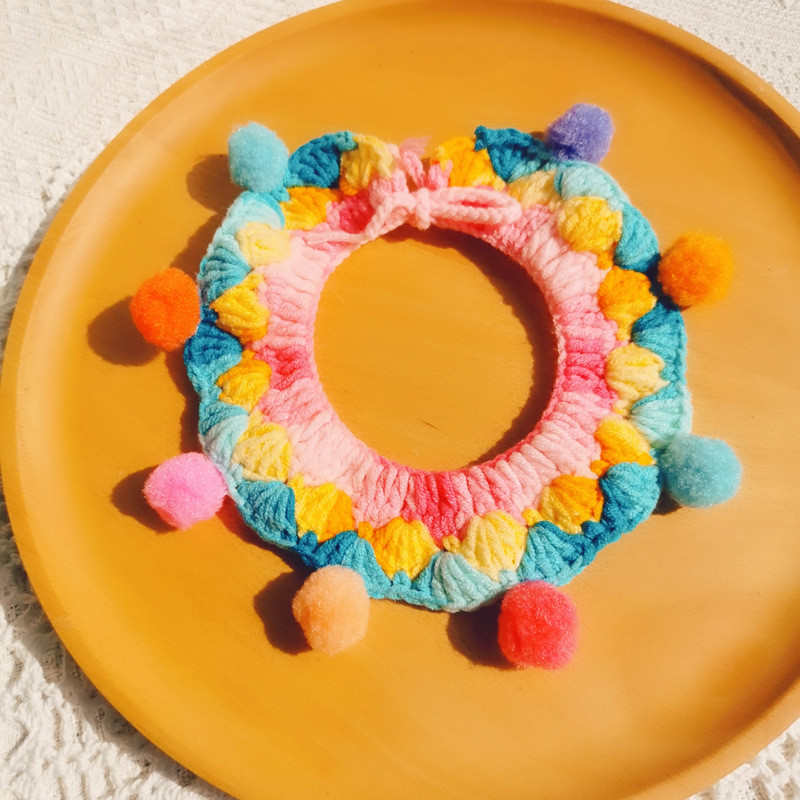 Κολάρο γάτας κατοικίδιου σκύλου με ντεγκραντέ μπαλάκι ουράνιου τόξου Χειροποίητο γιακά σκύλου μπαντάνα Πλεκτό γιακά γατάκι Πλεκτό κουκλίστικο σαλιάρα