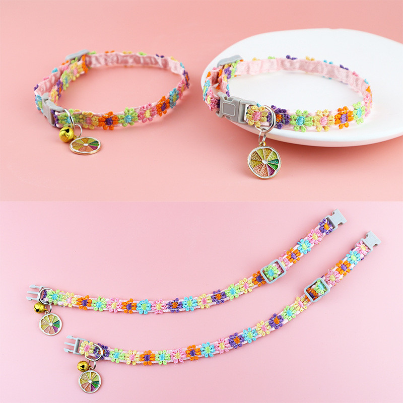 Προϊόντα για κατοικίδια INS Style Πολύχρωμο δαντέλα γιακά λουλουδιών Κουδούνι Ρυθμιζόμενο γιακά σκύλου γάτας Αξεσουάρ γάτας με το κολάρο κατοικίδιων με καμπάνα