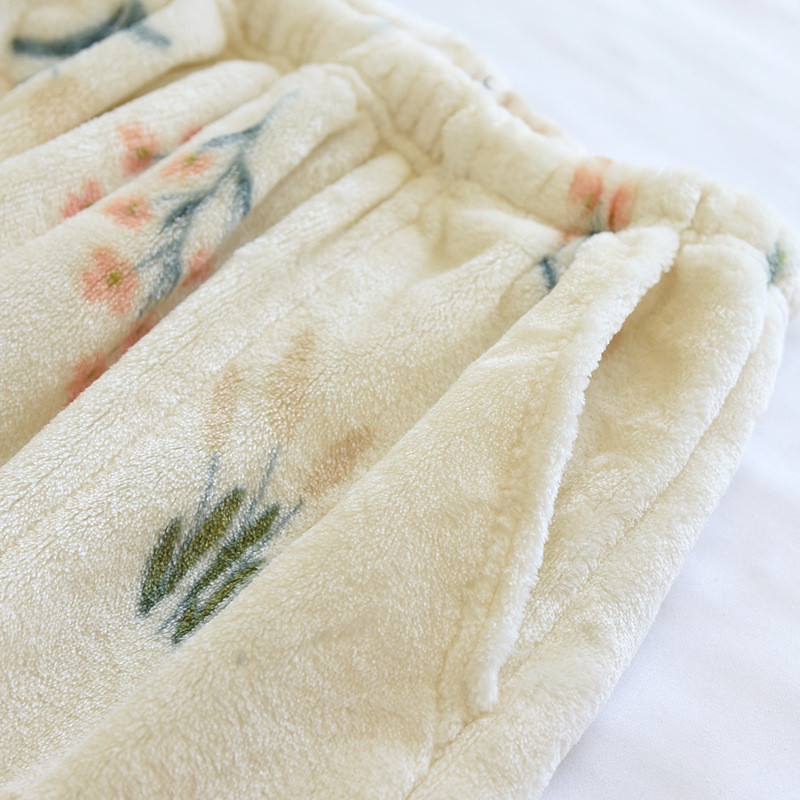 Talvised pidžaamapüksid naiste korall-sametist koduriided armsad magamisalused paksud soojad flanellist kodupüksid naistele suures suuruses lahtised püksid