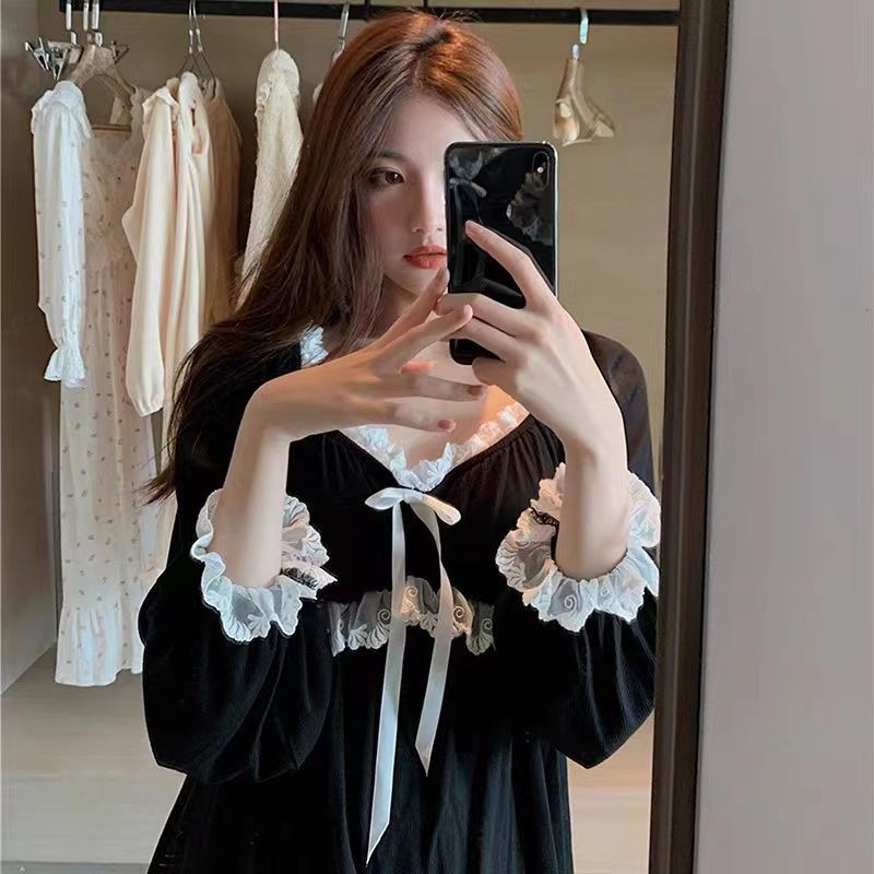 Seturi de pijamale Femei Lenjerie de noapte vintage Patchwork Design cu șireturi Coreeană Toamnă Elegantă Moda Casual Lenjerie de noapte Moale Sexy Ins