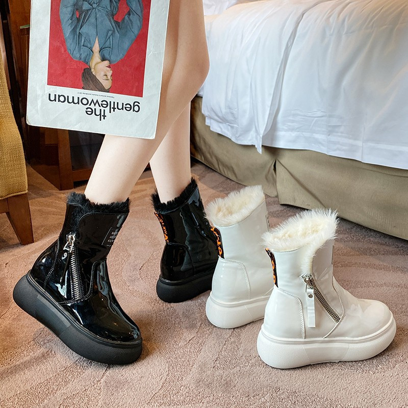 2023 Νέες γυναικείες μπότες χιονιού Δερμάτινα ζεστά βελούδινα γούνινα χειμερινά παπούτσια Γυναικείες μπότες με φερμουάρ Κοντό γυναικείο μέγεθος 35-40